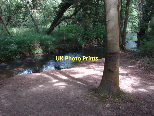 Photo 6"x4" The Hoe Stream, Woking Woking c2011