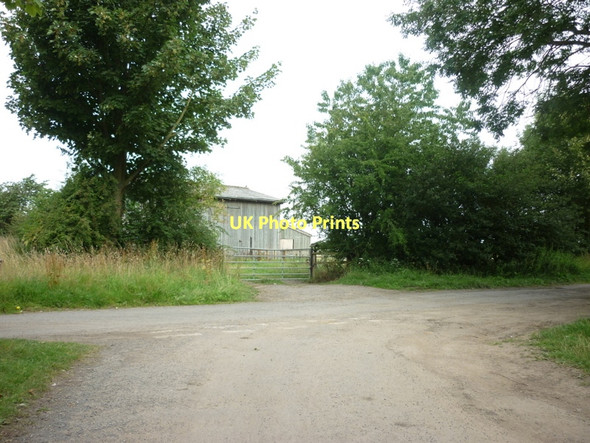 Photo 6"x4" Farm buildings off Church Field Lane Branton Green c2011