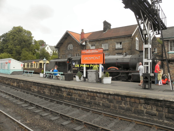 Photo 6"x4" Grosmont Station Grosmont\/NZ8205 c2011