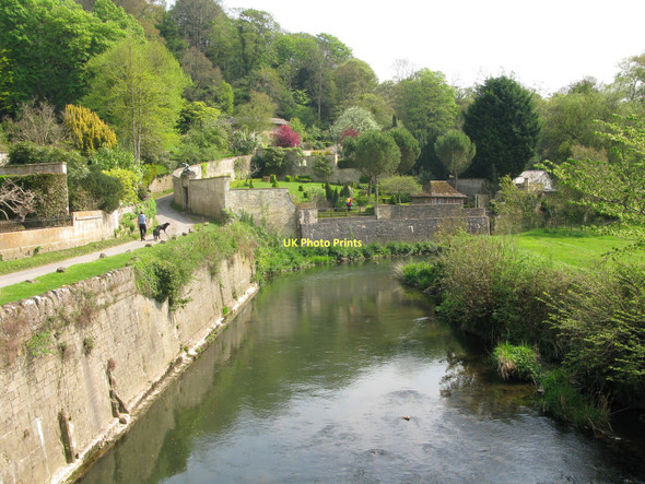 Photo 6"x4" River Frome and Iford Manor gardens Avoncliff c2011