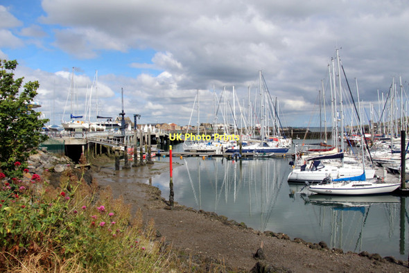 Photo 6"x4" Howth Harbour, Ireland Howth c2011 P1