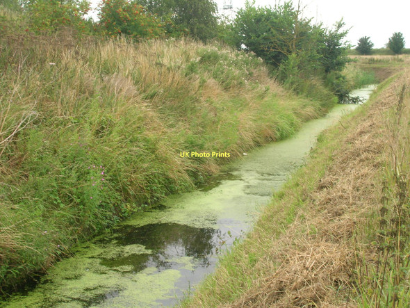 Photo 6"x4" Drain beside farm track Keadby c2011