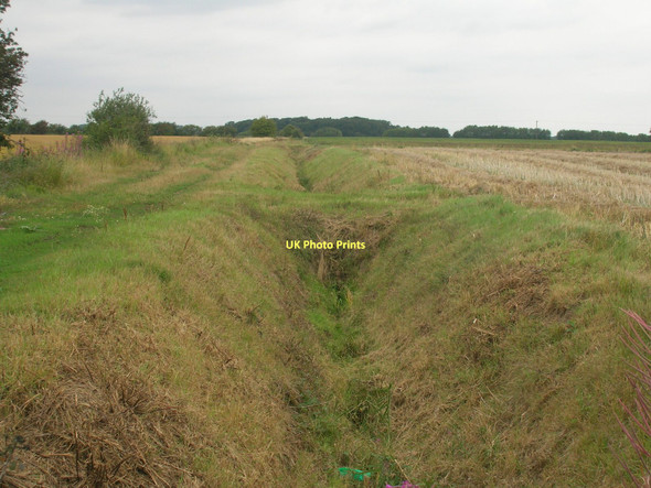 Photo 6"x4" Field drain beside Westfield Lane Adlingfleet c2011
