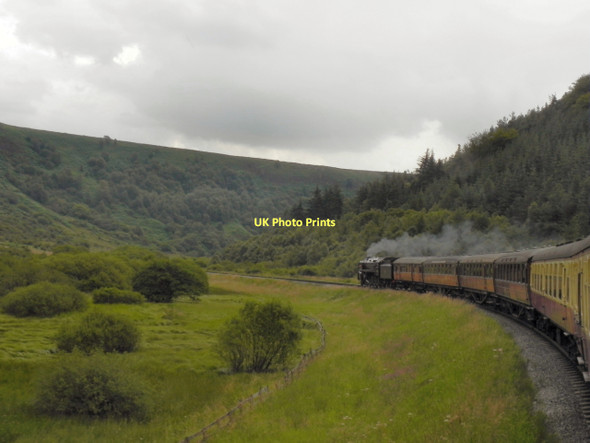 Photo 6"x4" North Yorkshire Moors Railway, Fen Moor Crag Stone Rigg c2011