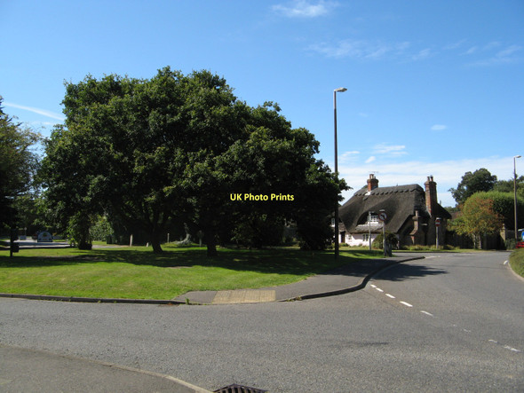 Photo 6"x4" Station Road roundabout from Vicarage Lane East Preston\/TQ0702 c2011