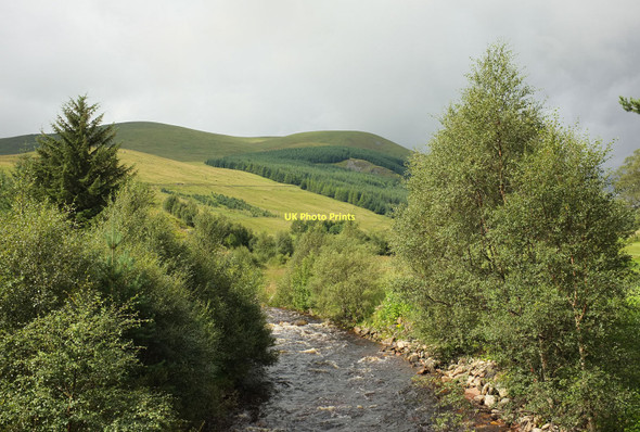 Photo 6"x4" Glen Lochsie Burn Spittal of Glenshee c2011