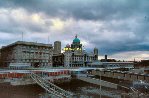 Photo 6"x4" Liverpool, Cunard Building and Dock Office Seacombe c1979