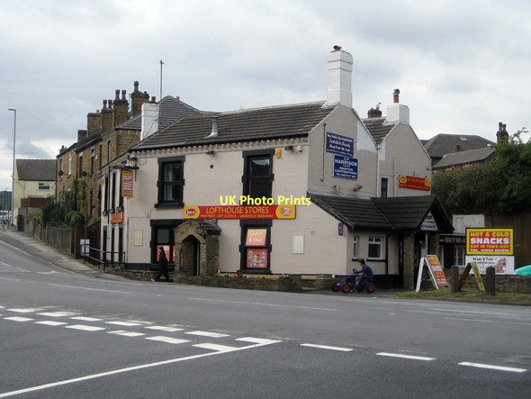 Photo 6"x4" Lofthouse stores Rothwell\/SE3428 c2011