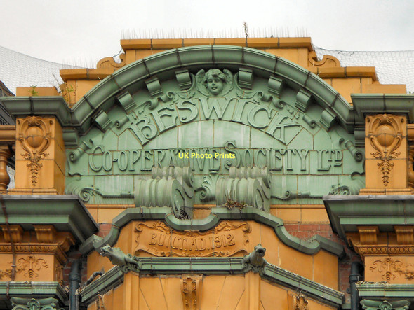 Photo 6"x4" Beswick Co-operative Society Building (detail) Belle Vue\/SJ8796 c2011