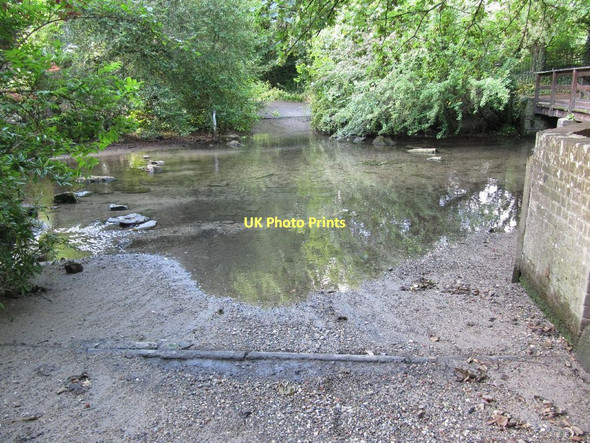Photo 6"x4" Ford on Letcombe Brook Wantage c2011