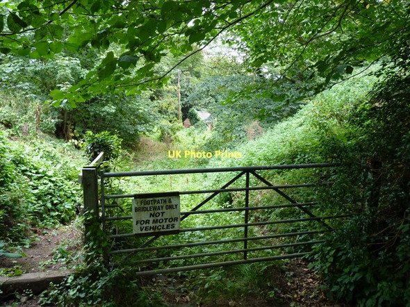 Photo 6"x4" The end of the track at Chesterton Chesterton\/SO7897 c2011