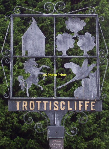 Photo 6"x4" Trottiscliffe village sign Trottiscliffe c2011