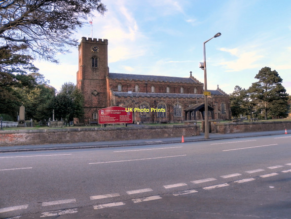 Photo 6"x4" The Parish Church of Lytham, St Cuthbert Lytham St Anne's c2011