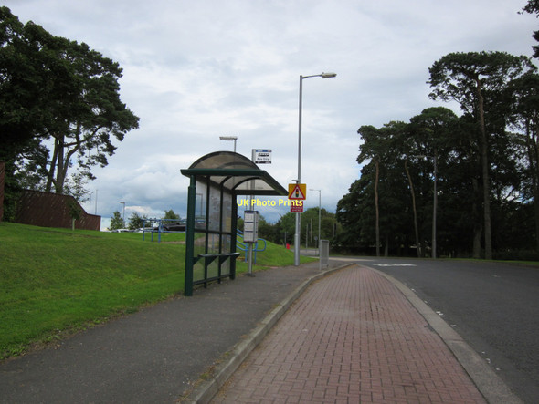 Photo 6"x4" Bus Stop Kincaidston c2011