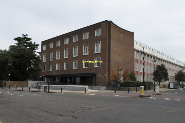 Photo 6"x4" University of West London, Ealing Ealing c2011