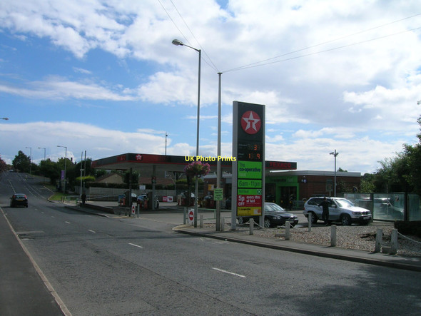 Photo 6"x4" Service Station on Worksop Road Aston\/SK4685 c2011