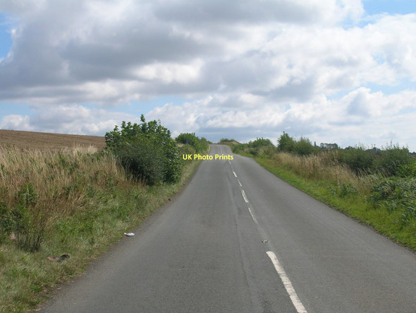 Photo 6"x4" Guilthwaite Common Lane towards Upper Whiston Guilthwaite c2011