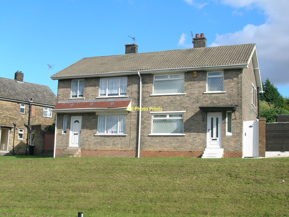 Photo 6"x4" Houses on Edlington Lane Conisbrough c2011