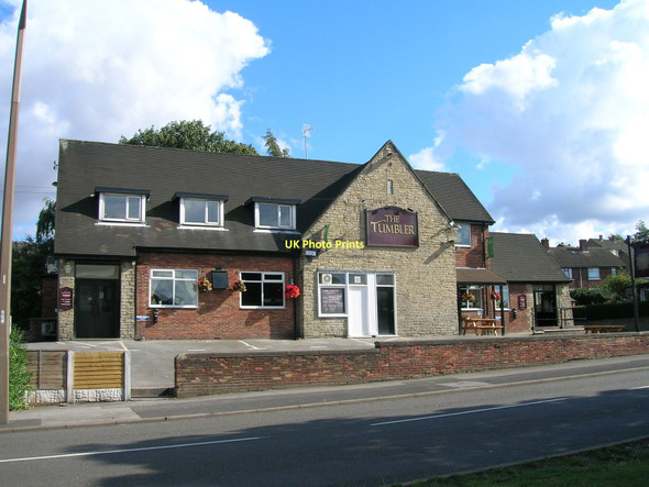 Photo 6"x4" The Tumbler, New Edlington Conisbrough c2011
