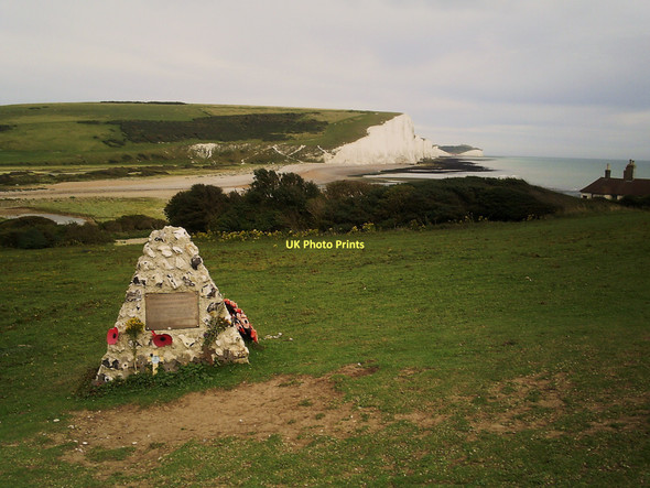 Photo 6"x4" Canadian War Memorial , Cuckmere  Haven Exceat c2011