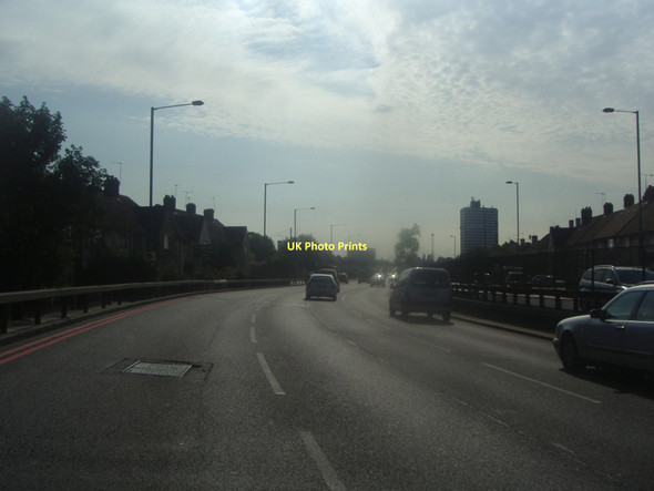 Photo 6"x4" The North Circular Road in Neasden Willesden c2011