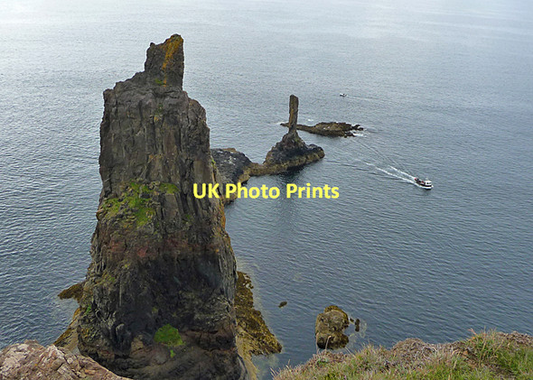 Photo 6"x4" Boats off Rubha na Maighdeanan Inbhir a' Gharraidh c2011