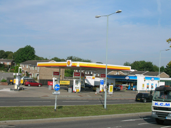 Photo 6"x4" Service station on Greenland Road Darnall c2011