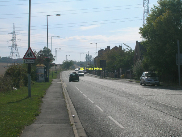 Photo 6"x4" Sheffield Road, Fence Swallownest c2011