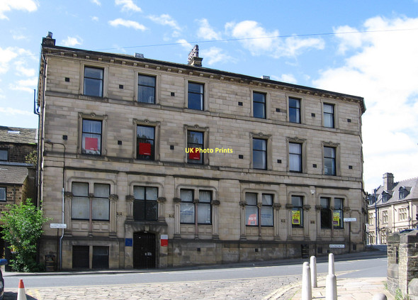 Photo 6"x4" Bingley - solicitors offices on Wellington Street Bingley\/SE1139 c2011