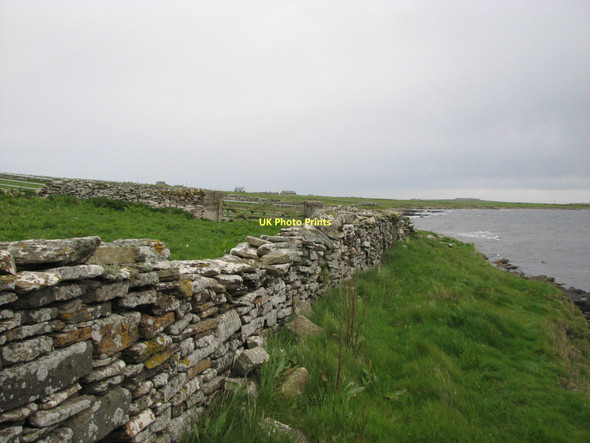 Photo 6"x4" Dry stone wall near Berriedale Rackwick\/HY4449 c2009