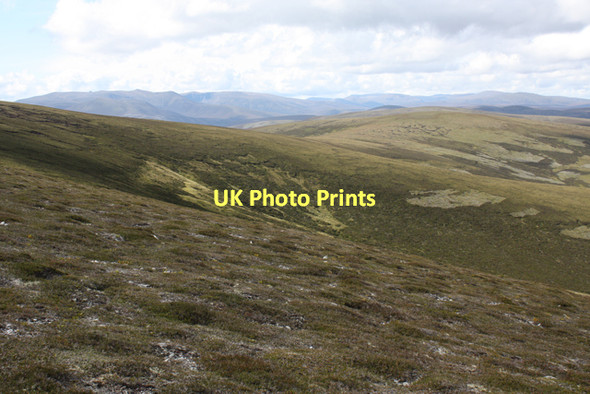 Photo 6"x4" A corrie on the north side of Carn Ealasaid Dunandhu c2011