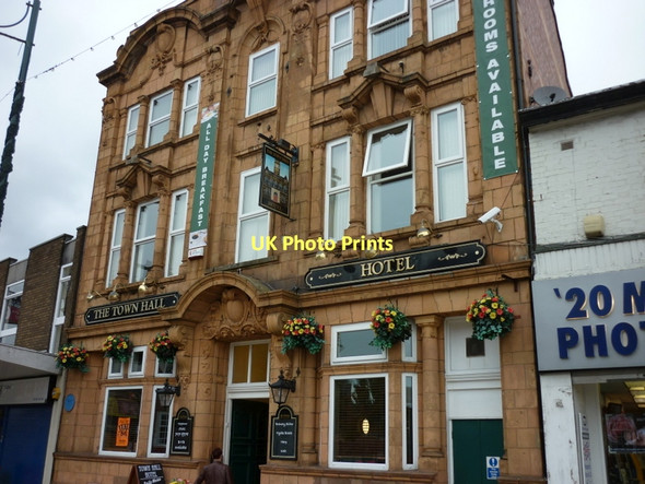 Photo 6"x4" The Town Hall Hotel, Eccles Eccles\/SJ7798 c2011