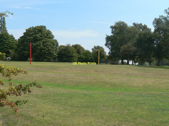 Photo 6"x4" Radcliffe-on-Trent Golf Course Harlequin c2011
