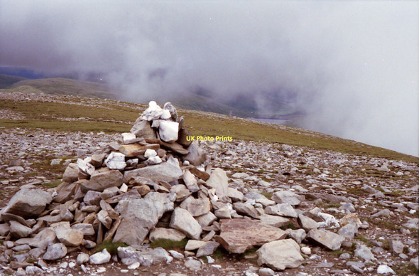 Photo 6"x4" Summit cairn on Beinn Mhanach Beinn Mhanach c1990