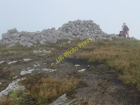 Photo 6"x4" Farbreaga Cairn Rossadrehid c2009