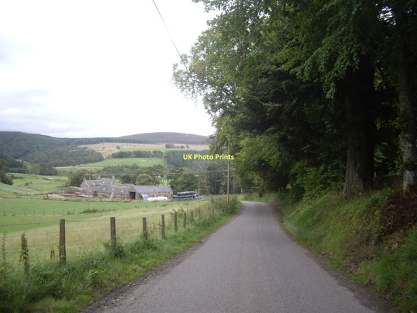 Photo 6"x4" B9002 between Craig Castle and Milton of Auchindoir Lumsden c2011