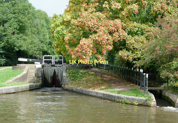 Photo 6"x4" Meaford Bottom Lock, Staffordshire Stone\/SJ9034 c2011 P1