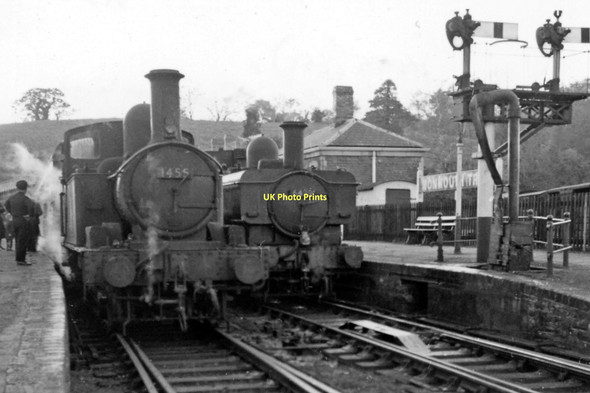 Photo 6"x4" Monmouth (Troy) Station, with local trains Monmouth\/Trefynwy c1958