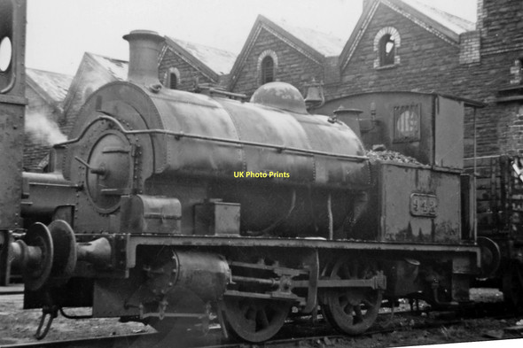 Photo 6"x4" Danygraig Locomotive Depot, with ex-Powlesland & Mason dock tank Port Tennant c1946
