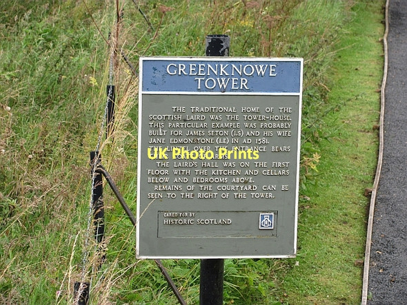 Photo 6"x4" Historic Scotland sign, Greenknowe Tower Gordon\/NT6443 c2011