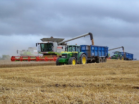 Photo 6"x4" Three Combines At Work Allanton\/NT8654 c2011