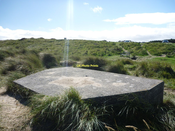 Photo 6"x4" Coastal Northumberland : WW2 Pillbox Near The Wynding, Bamburgh Bamburgh c2011