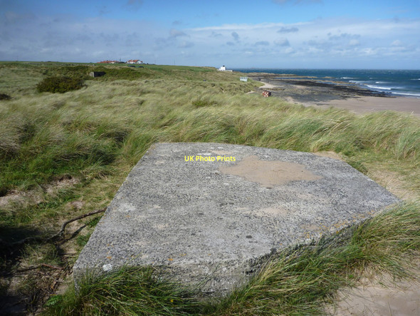 Photo 6"x4" Coastal Northumberland : WW2 Pillbox at Bamburgh Bamburgh c2011