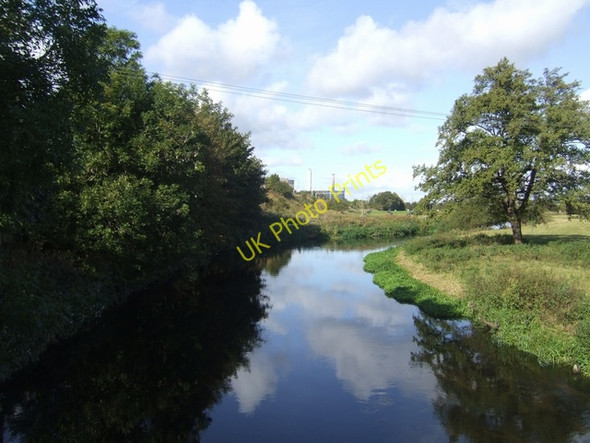 Photo 6"x4" River Trent upstream of Armitage Armitage\/SK0716 c2009