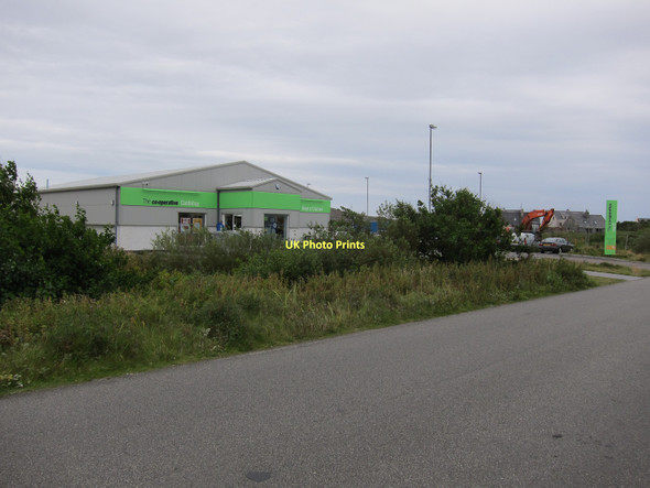 Photo 6"x4" Co-op supermarket, Barra Ceann Tangabhal c2011