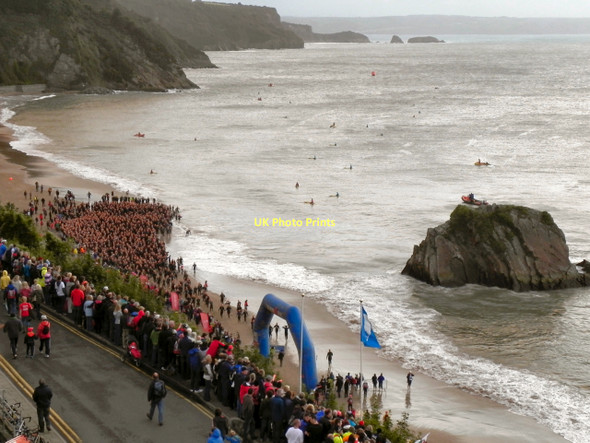 Photo 6"x4" Iron Men on Tenby Beach Tenby\/Dinbych-y-pysgod c2011