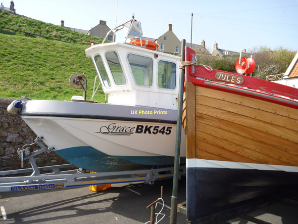 Photo 6"x4" Coastal Berwickshire : Grace and Jules at St Abbs Northfield\/NT9167 c2011
