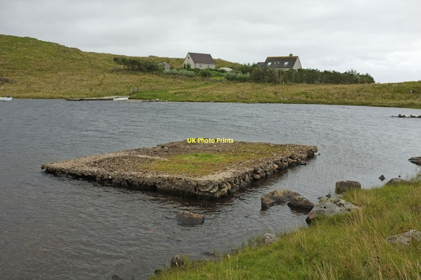 Photo 6"x4" Platform in Loch Cheois Gl\u00ecb Che\u00f2is c2011