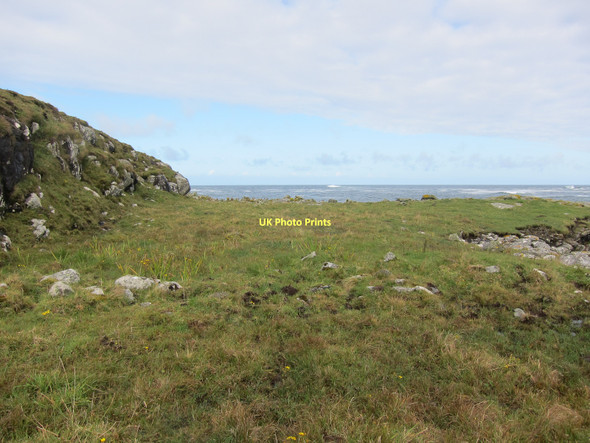 Photo 6"x4" Raised beach, Vatersay Bhatarsaigh c2011