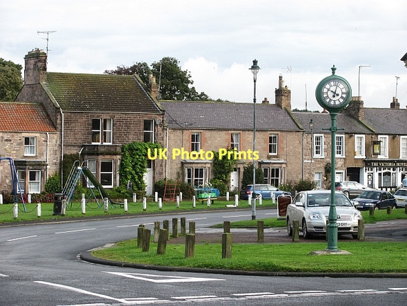 Photo 6"x4" Telling the time, for Norham Ladykirk\/NT8847 c2011